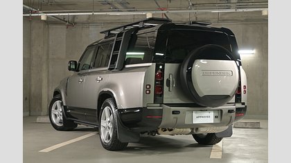 Defender 130 12