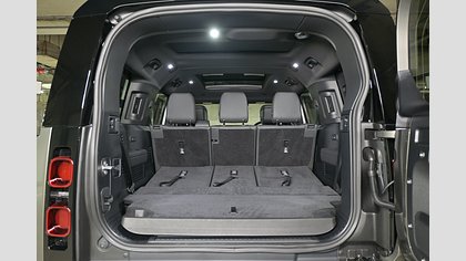 Defender 130 23