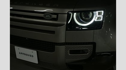Defender 130 34