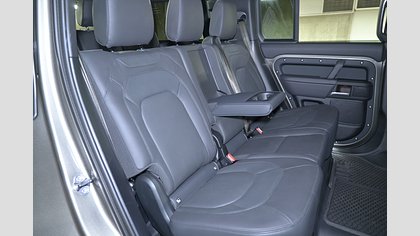 Defender 130 29