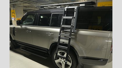 Defender 130 42