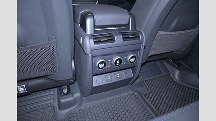 Defender 130 32