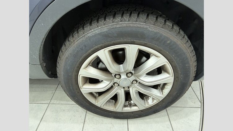 2018 認定中古車 Land Rover Range Rover Evoque Loire Blue 2.0 litre i4D Diesel SEプラス　D180