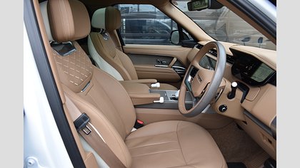 Range Rover 14