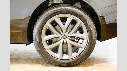Range Rover Velar 11