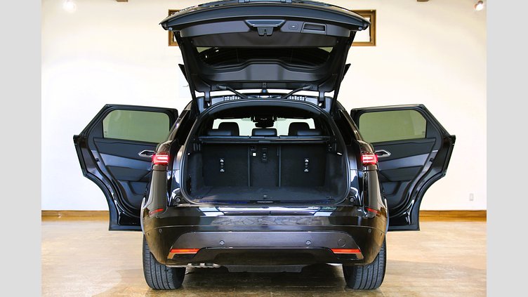 2024 認定中古車 Land Rover Range Rover Velar サントリーニブラック D200マイルドハイブリッド（ディーゼル） Dynamic SE