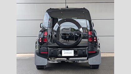 Defender 110 4