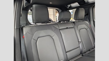 Defender 110 10