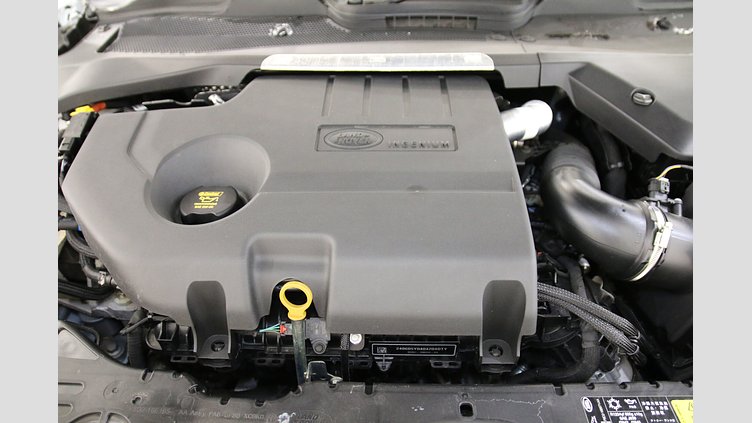 2025 認定中古車 Land Rover Range Rover Evoque フジホワイト D200マイルドハイブリッド（ディーゼル） S D200