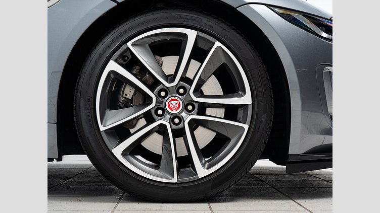 2021 認定中古車 Jaguar F-Type アイガーグレイ P300 オートマチック 後輪駆動 クーペ R-DYNAMIC　P400　RWD