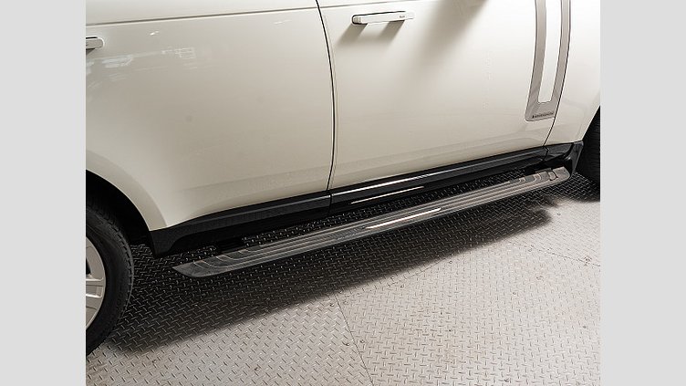 2023 認定中古車 Land Rover Range Rover フジホワイト D300 AWD MHEV（AT） スタンダードホイールベース AUTOBIOGRAPHY