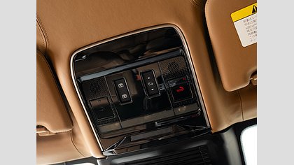 Range Rover 66