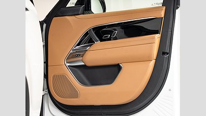 Range Rover 15
