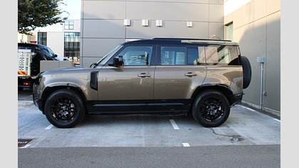 Defender 110 3