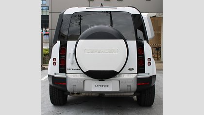 Defender 110 6