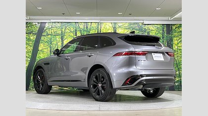 F-Pace 4