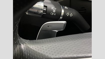 F-Pace 24