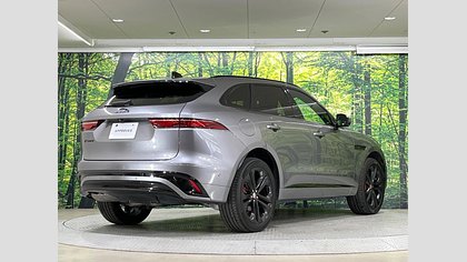 F-Pace 6