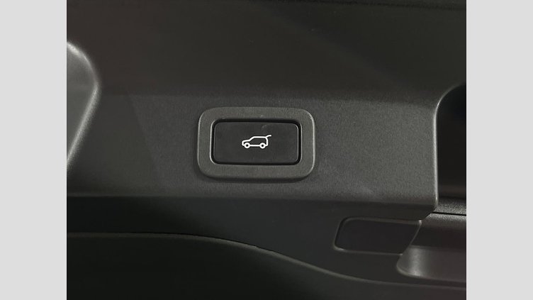 2021 認定中古車 Jaguar F-Pace アイガーグレイ D200 AWD（オートマチック）MHEV R-DYNAMIC SE