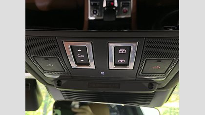 F-Pace 33