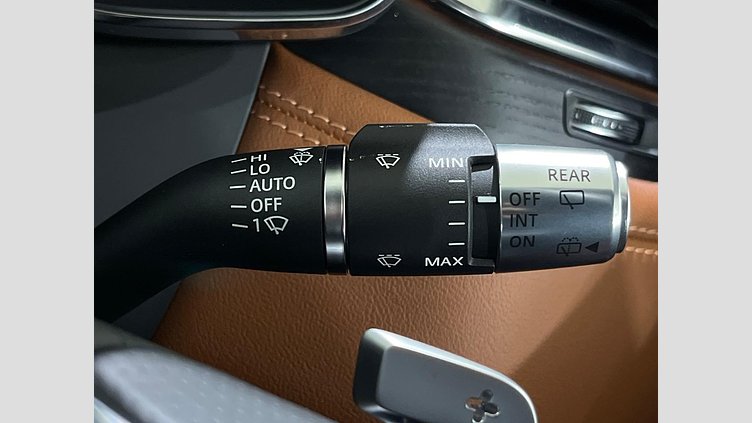 2021 認定中古車 Jaguar F-Pace ポルトフィーノブルー P250 AWD（オートマチック） R-DYNAMIC HSE