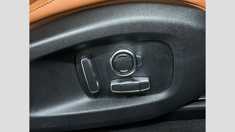 2021 認定中古車 Jaguar F-Pace ポルトフィーノブルー P250 AWD（オートマチック） R-DYNAMIC HSE