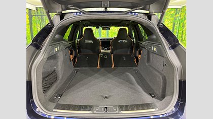 F-Pace 46
