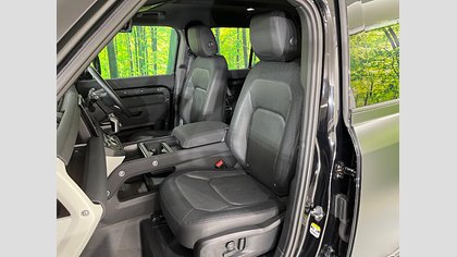 Defender 110 14