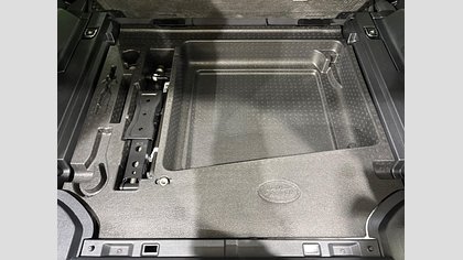 Defender 110 24