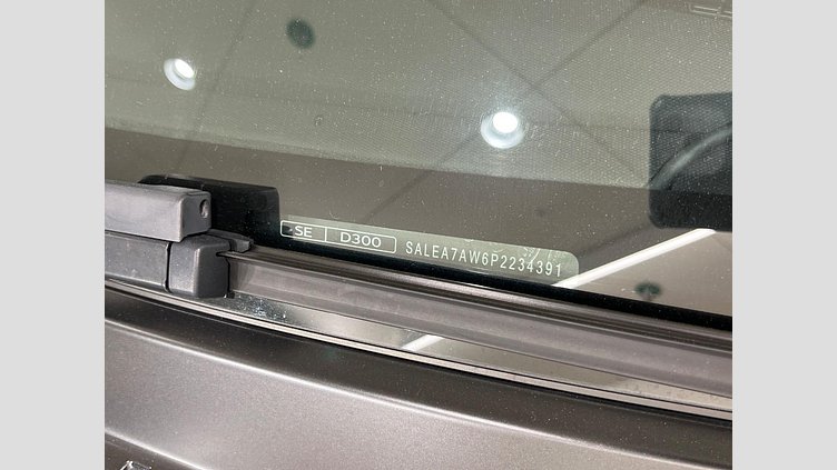 2023 認定中古車 Land Rover Defender 110 アイガーグレイ D300 AWD（AT） X-DYNAMIC SE