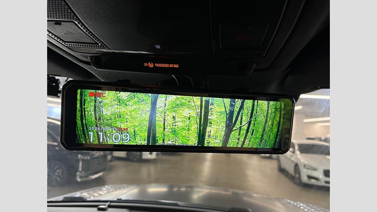 2023 認定中古車 Land Rover Defender 110 アイガーグレイ D300 AWD（AT） X-DYNAMIC SE