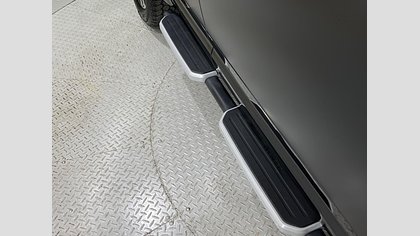 Defender 110 42