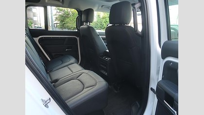 Defender 110 62
