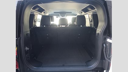 Defender 110 67