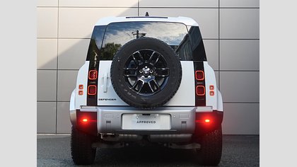 Defender 110 5