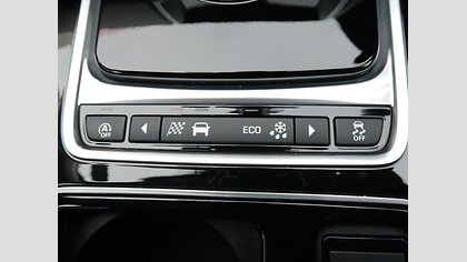 XE 8