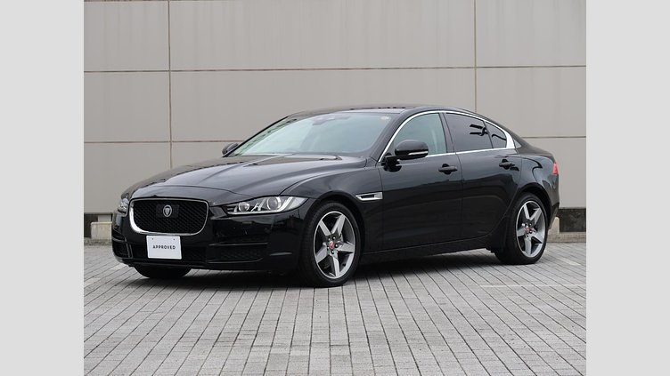 2017 認定中古車 Jaguar XE Narvik Black ディーゼル PRESTIGE