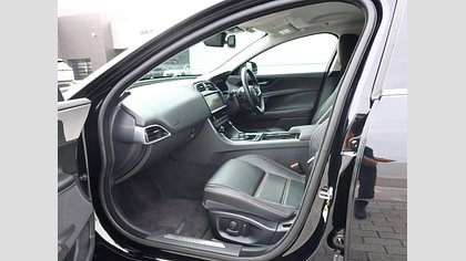 XE 33