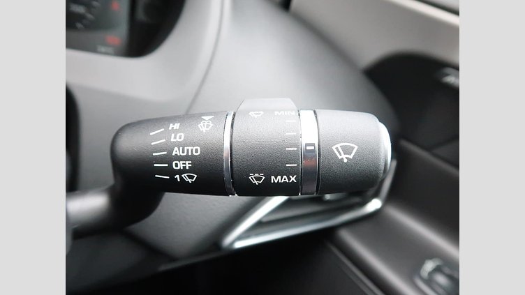 2017 認定中古車 Jaguar XE Narvik Black ディーゼル PRESTIGE