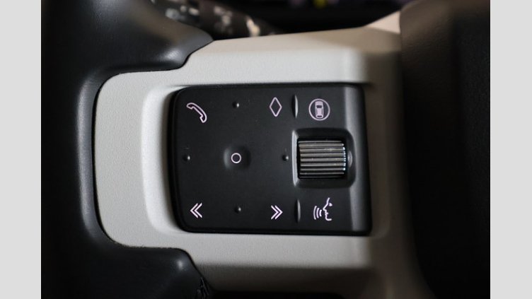 2025 認定中古車 Land Rover Defender 130 カルパチアングレイ D350 ディーゼルマイルドハイブリッド X-Dynamic SE