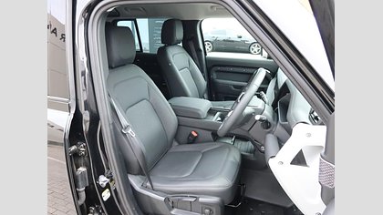 Defender 110 46
