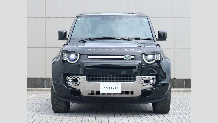 2023 認定中古車 Land Rover Defender 110 Santorini Black 3.0 litre i6D​ S