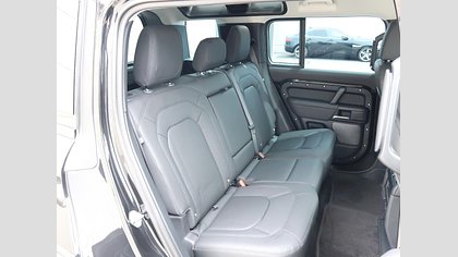 Defender 110 62