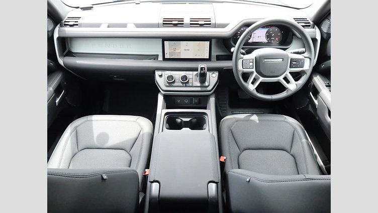 2023 認定中古車 Land Rover Defender 110 Santorini Black 3.0 litre i6D​ S