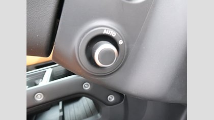 Defender 110 56