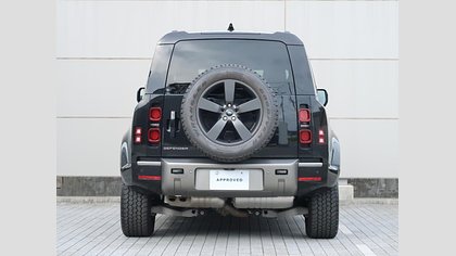 Defender 110 57