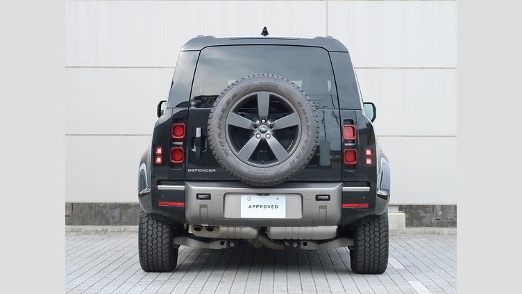 2023 認定中古車 Land Rover Defender 110 サントリーニブラック D300 AWD（AT） X-DYNAMIC HSE