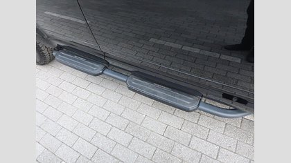 Defender 110 8