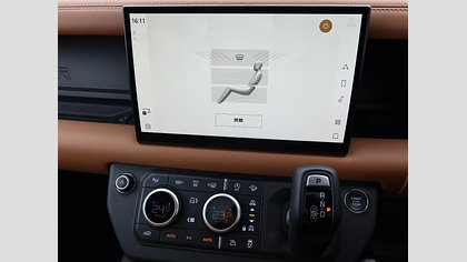 Defender 110 31