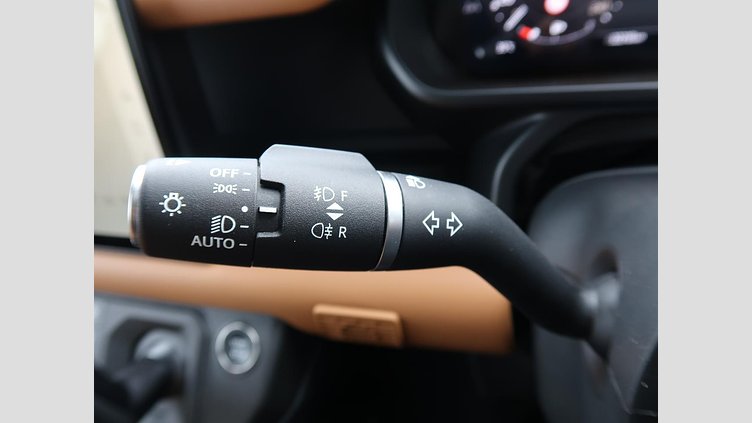 2023 認定中古車 Land Rover Defender 110 サントリーニブラック D300 AWD（AT） X-DYNAMIC HSE
